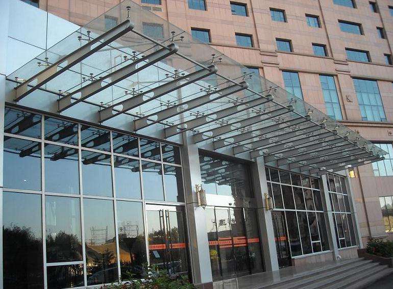 大理单层工业厂房钢结构安装工艺流程图